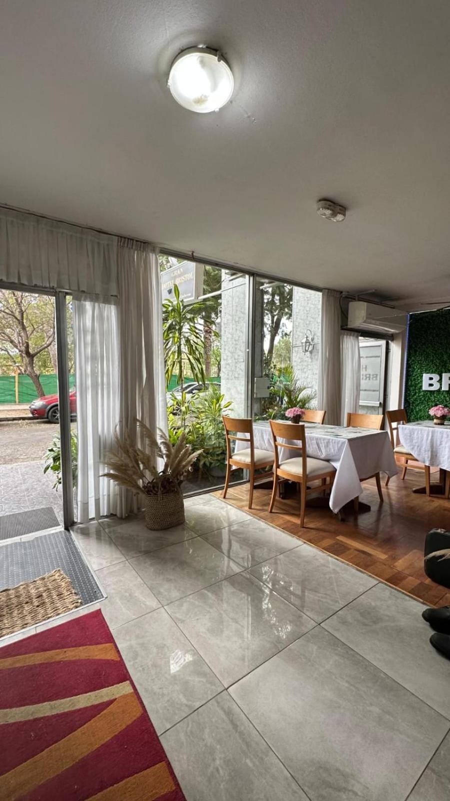 Hotel Bristol Cordova Esterno foto